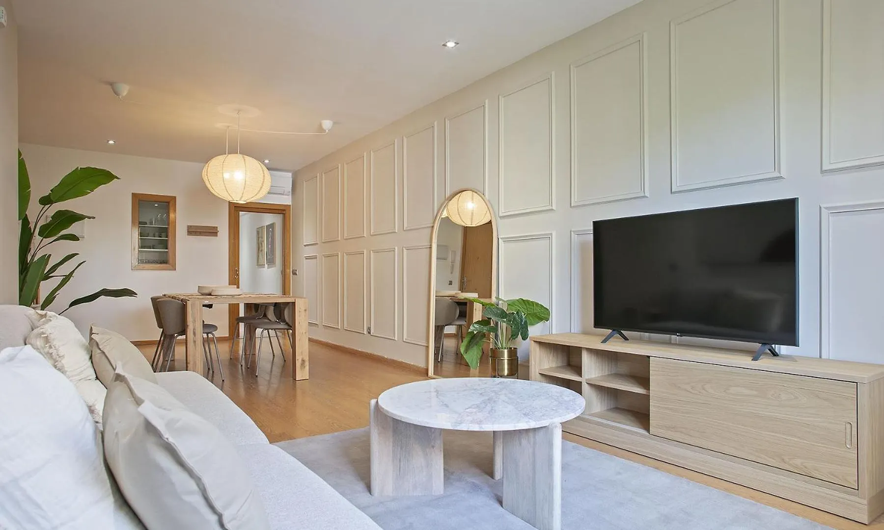 Ola Living Consell De Cent Apartment Barcelona Spain