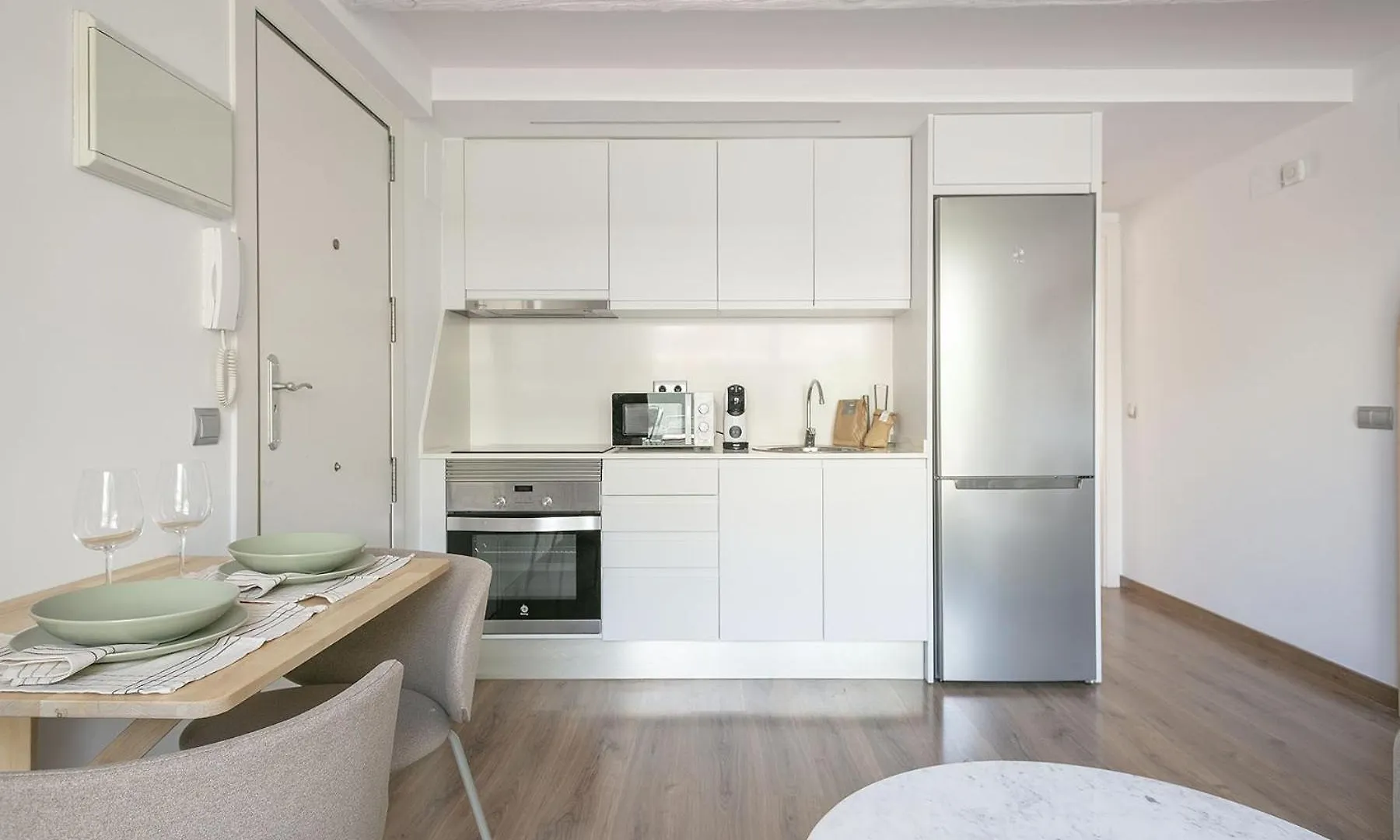 Ola Living Consell De Cent Apartment Barcelona